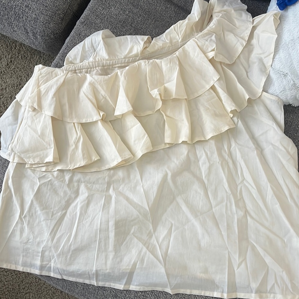 Frill one shoulder top Boohoo